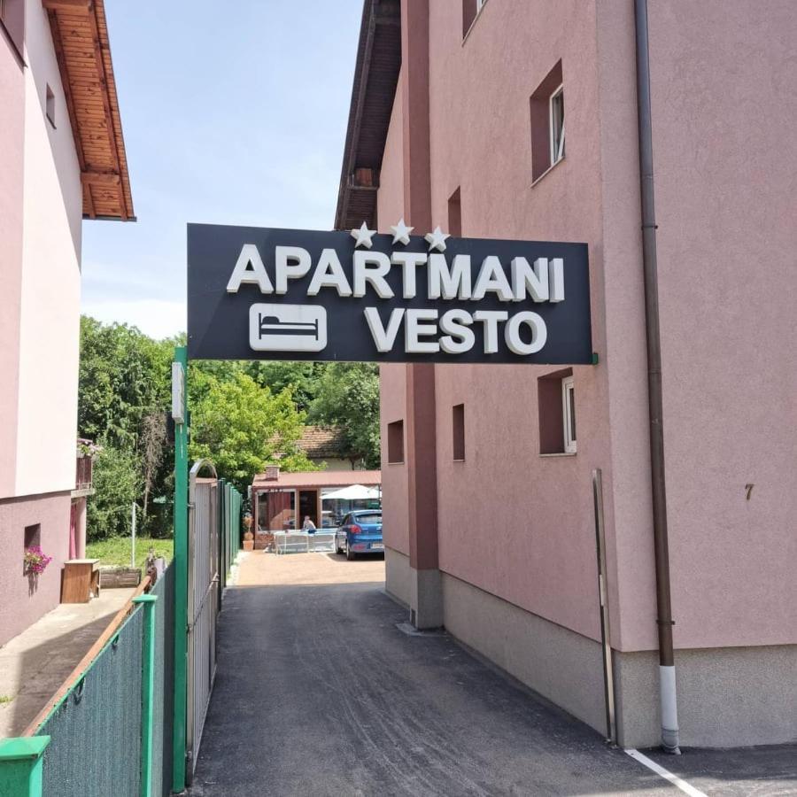 Apartmani Vesto Banyaluka Dış mekan fotoğraf