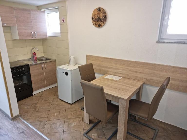 Apartmani Vesto Banyaluka Dış mekan fotoğraf