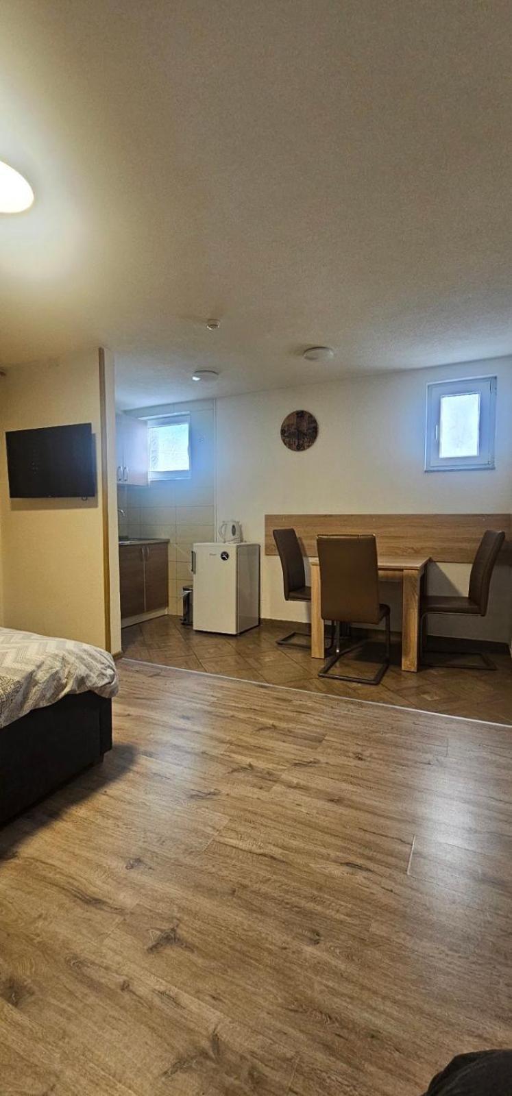 Apartmani Vesto Banyaluka Dış mekan fotoğraf